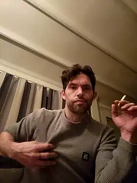 Denisxsxs online show from 11/27/25, 01:51