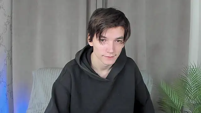 Snapshot of Collin_Carp chatting on 12/03/25, 11:08 Collin Carp online show from 12/03/25, 11:08