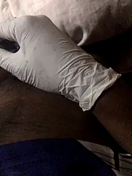 Snapshot of Playboyjon69 chatting on 11/27/25, 07:16 Playboyjon69 online show from 11/27/25, 07:16