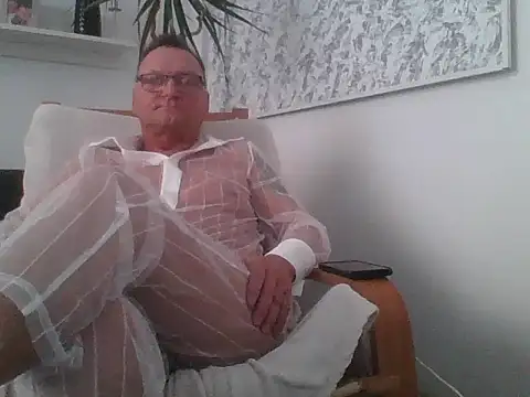 alf0402 online show from 11/30/25, 01:15