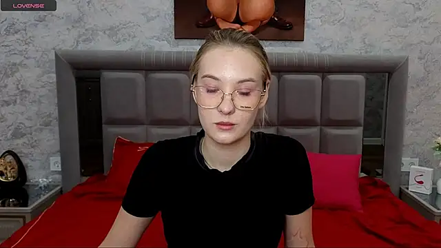 betty Brown online show from 11/29/25, 05:10