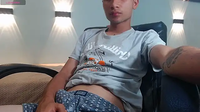 LucassSmith11 online show from 11/29/25, 03:48