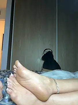 DS-DIVA online show from 11/29/25, 06:49