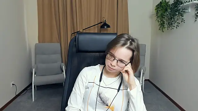 ZulaDungy online show from 11/30/25, 08:29