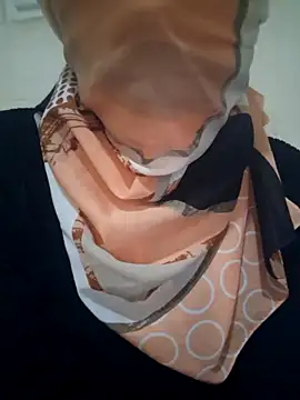 Snapshot of meh_ru chatting on 11/29/25, 08:45 meh ru online show from 11/29/25, 08:45