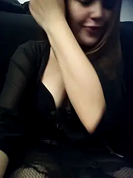 lunaevox online show from 11/30/25, 11:09