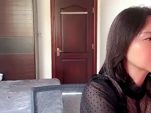 A-ZJunn online show from 12/01/25, 06:40