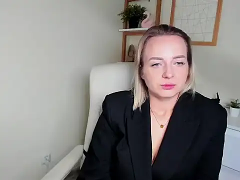 Karenblond online show from 12/02/25, 06:41