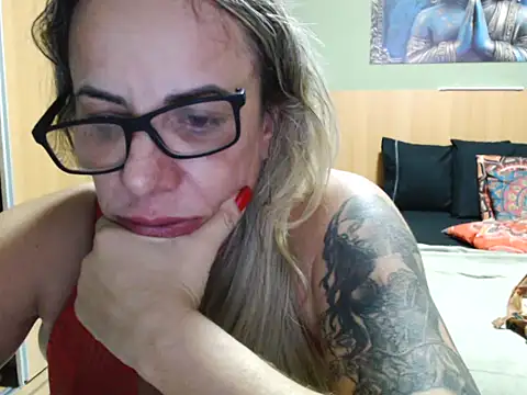 Eupholia online show from 12/03/25, 03:25