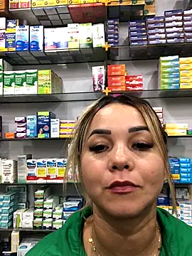 Snapshot of Imoly69 chatting on 12/01/25, 09:09 Imoly69 online show from 12/01/25, 09:09