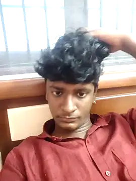 Snapshot of naveenbrothers85 chatting on 12/04/25, 04:22 naveenbrothers85 online show from 12/04/25, 04:22