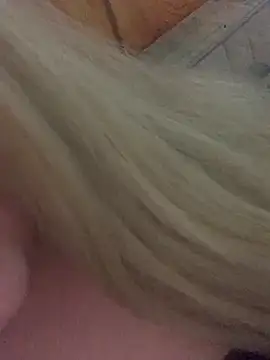 ninfetinhagata online show from 12/04/25, 03:27