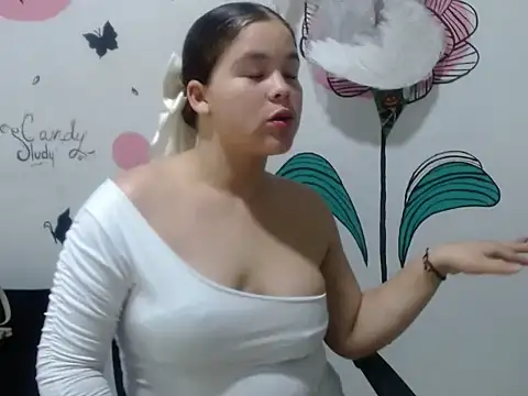 RosieCheeks- online show from 12/03/25, 11:30