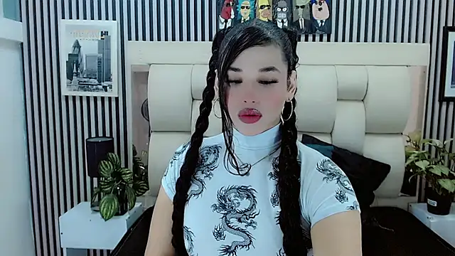 Irenne Rouss online show from 12/05/25, 12:47