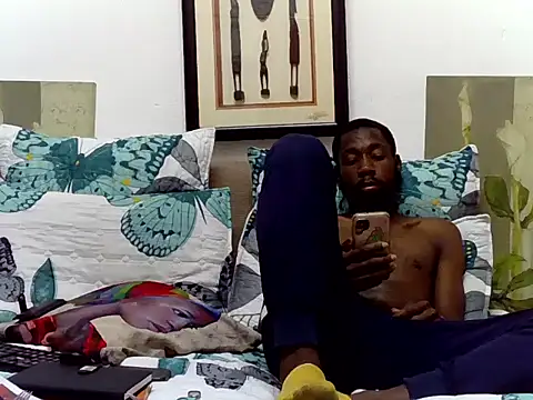 BloodmoonAlpha 1 online show from 12/04/25, 10:29