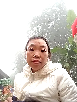 anna-can online show from 12/05/25, 09:18