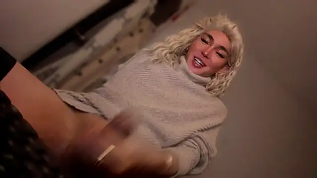 mxshemale ladyboy online show from 11/06/25, 10:32