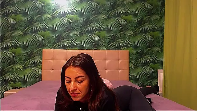 Stella John online show from 12/27/24, 07:51