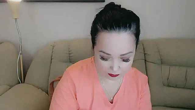 infinity loveliness online show from 11/09/25, 06:44