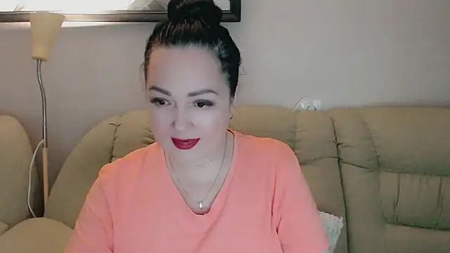 infinity loveliness online show from 11/14/25, 07:07