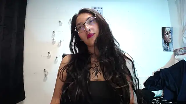 abril onnel online show from 01/28/25, 11:50