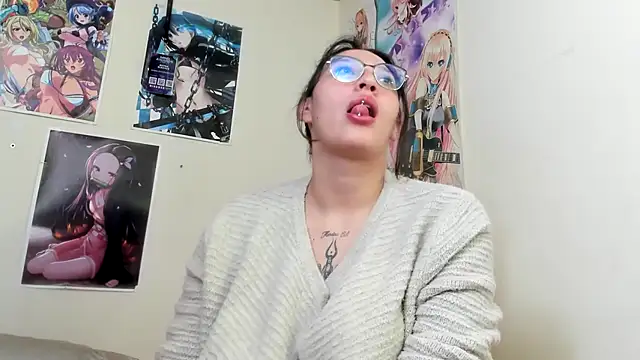 abril onnel online show from 09/08/25, 07:13