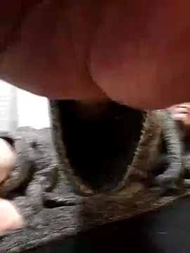 Stuey75 online show from 10/19/25, 05:19