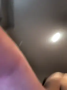 Snapshot of Juankstro chatting on 11/22/25, 10:47 Juankstro online show from 11/22/25, 10:47