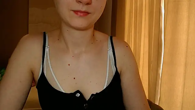 Snapshot of BluueSilk chatting on 01/03/25, 09:25 BluueSilk online show from 01/03/25, 09:25