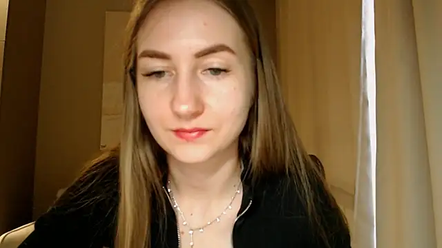 Snapshot of BluueSilk chatting on 01/06/25, 12:46 BluueSilk online show from 01/06/25, 12:46