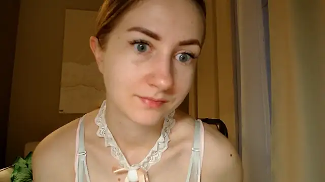 Snapshot of BluueSilk chatting on 01/07/25, 06:05 BluueSilk online show from 01/07/25, 06:05
