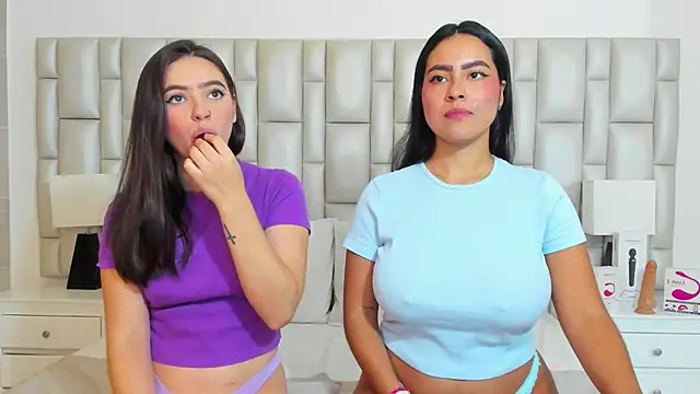 paola katy dicks online show from 01/10/25, 10:46