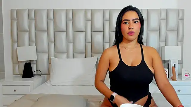 paola katy dicks online show from 03/05/25, 07:49