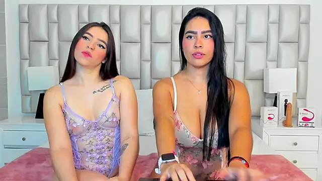 paola katy dicks online show from 03/18/25, 07:53