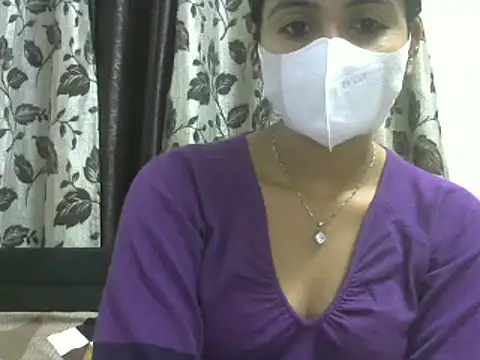 Snapshot of keyswee chatting on 01/02/25, 05:39 keyswee online show from 01/02/25, 05:39