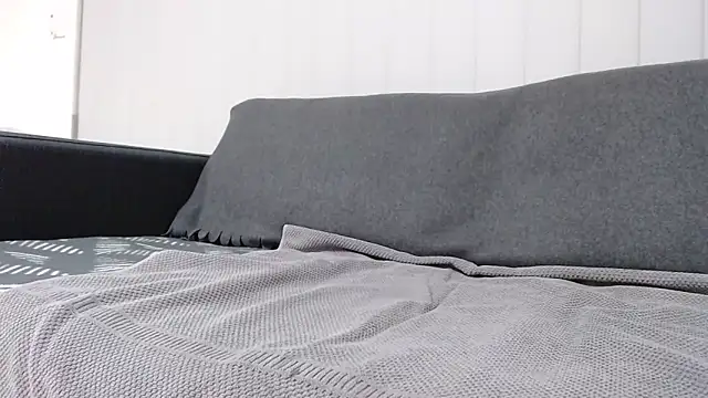 Snapshot of lilchristian@xh chatting on 10/17/25, 12:41 lilchristianxh online show from 10/17/25, 12:41