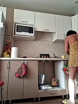 LaliaMia online show from 10/15/25, 05:07