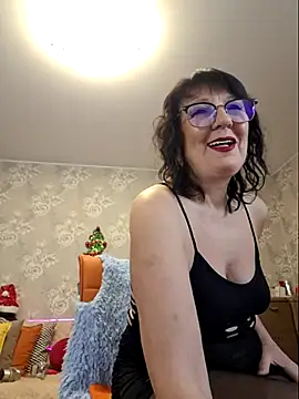 LaliaMia online show from 11/14/25, 02:21