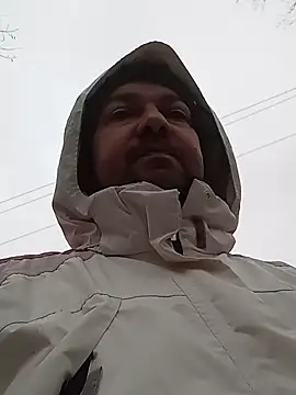 Snapshot of Luceriusbigass chatting on 12/04/24, 11:19 Luceriusbigass online show from 12/04/24, 11:19