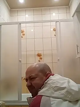 Snapshot of Luceriusbigass chatting on 12/09/24, 12:56 Luceriusbigass online show from 12/09/24, 12:56