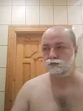 Snapshot of Luceriusbigass chatting on 01/23/25, 06:56 Luceriusbigass online show from 01/23/25, 06:56