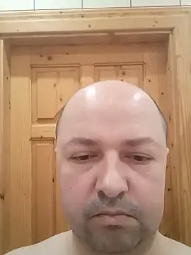 Snapshot of Luceriusbigass chatting on 02/28/25, 11:34 Luceriusbigass online show from 02/28/25, 11:34