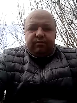 Snapshot of Luceriusbigass chatting on 03/14/25, 11:23 Luceriusbigass online show from 03/14/25, 11:23