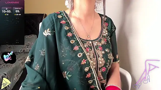 Snapshot of Abigail_Ab chatting on 03/11/25, 01:45 Abigail Ab online show from 03/11/25, 01:45