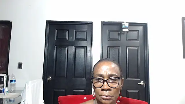 Snapshot of jannyheat chatting on 03/12/25, 11:54 jannyheat online show from 03/12/25, 11:54