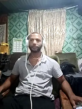 Snapshot of Camodick chatting on 02/01/25, 08:26 Camodick online show from 02/01/25, 08:26