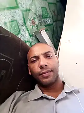 Snapshot of Camodick chatting on 02/16/25, 08:43 Camodick online show from 02/16/25, 08:43