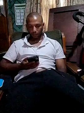 Snapshot of Camodick chatting on 02/19/25, 04:23 Camodick online show from 02/19/25, 04:23