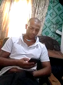 Snapshot of Camodick chatting on 02/19/25, 07:28 Camodick online show from 02/19/25, 07:28