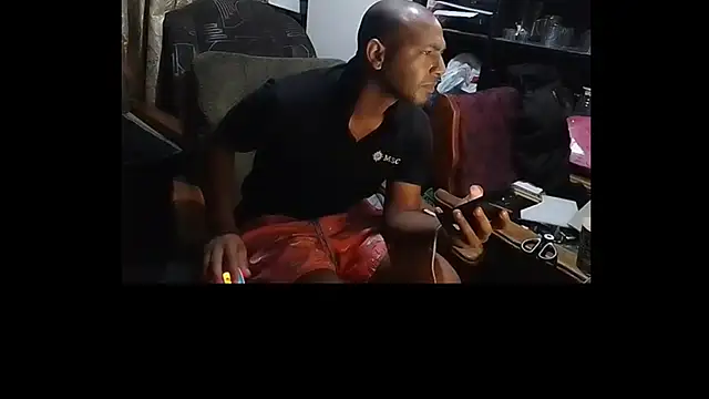 Snapshot of Camodick chatting on 02/20/25, 02:18 Camodick online show from 02/20/25, 02:18